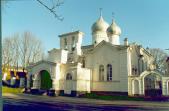 Церковь Варлаама Хутынского на "званице". XVI в. Вид с юго-запада.  Фото А.Смирнова, 2001 г.  г.Псков, ул.Л.Поземского,