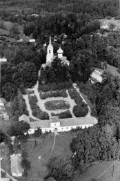 Святогорский монастырь. Вид сверху. Фото 1978 г.
