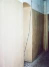г.Псков, ул.Некрасова, 25  Дом жилой К.И.Гельдта. 1881 г.  Фрагмент интерьера коридора 1-го этажа. Внутристенная ниша.  Фото ноябрь 2006 г.