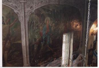 Фрагмент интерьера трапезы.Роспись северной стены.Вид с хоров